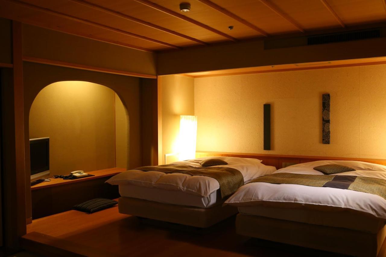 Oku Yugawara Sansuirou Hotel ภายนอก รูปภาพ
